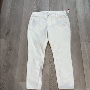Old Navy White super skinny size 16 Women’s Jeans new